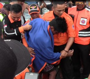 14 Jam Terombang Ambing Dilautan, Nelayan Asal Donggala Ditemukan Selamat