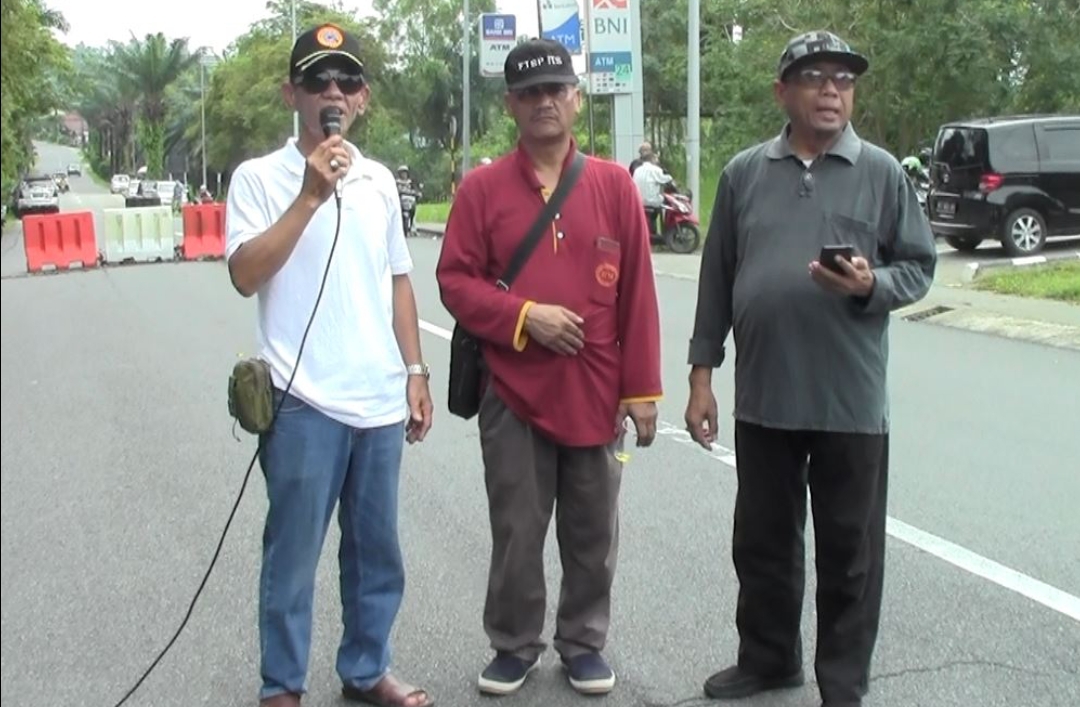 Warga ingin Yayasan LNG ditutup
