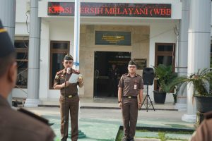 Kejari Bontang Gelar Upacara Hari Anti Korupsi Internasional