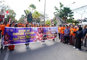 Pawai Ogoh-Ogoh Dilepas Oleh Wali Kota Bontang