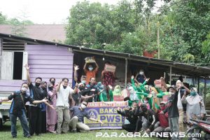 Peduli Banjir Desa Makarti, PWSB Bersama Majelis Taklim Almustagim Salurkan Logistik