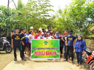 Banjir Samarinda, PWSS Gelar Baksos Salurkan Bantuan