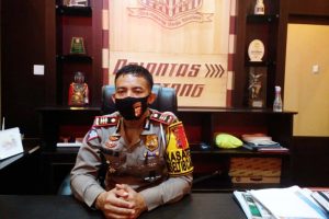 Polres Bontang, Buka Tanggal 2 Juni Warga Antusias Memperpanjang SIM