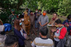 DPRD Bontang Meninjau Sungai yang Mengalami Pendangkalan Di Lembah Ujung