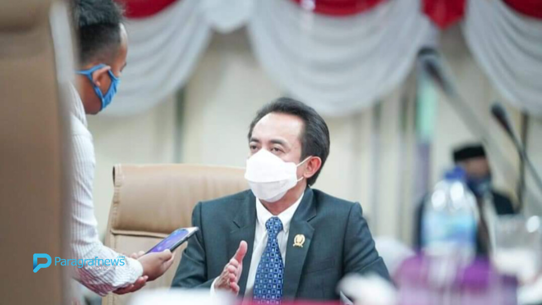 Ketua Komisi II Rustam