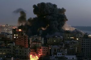 35 tewas di Gaza, 5 di Israel, saat kekerasan meningkat