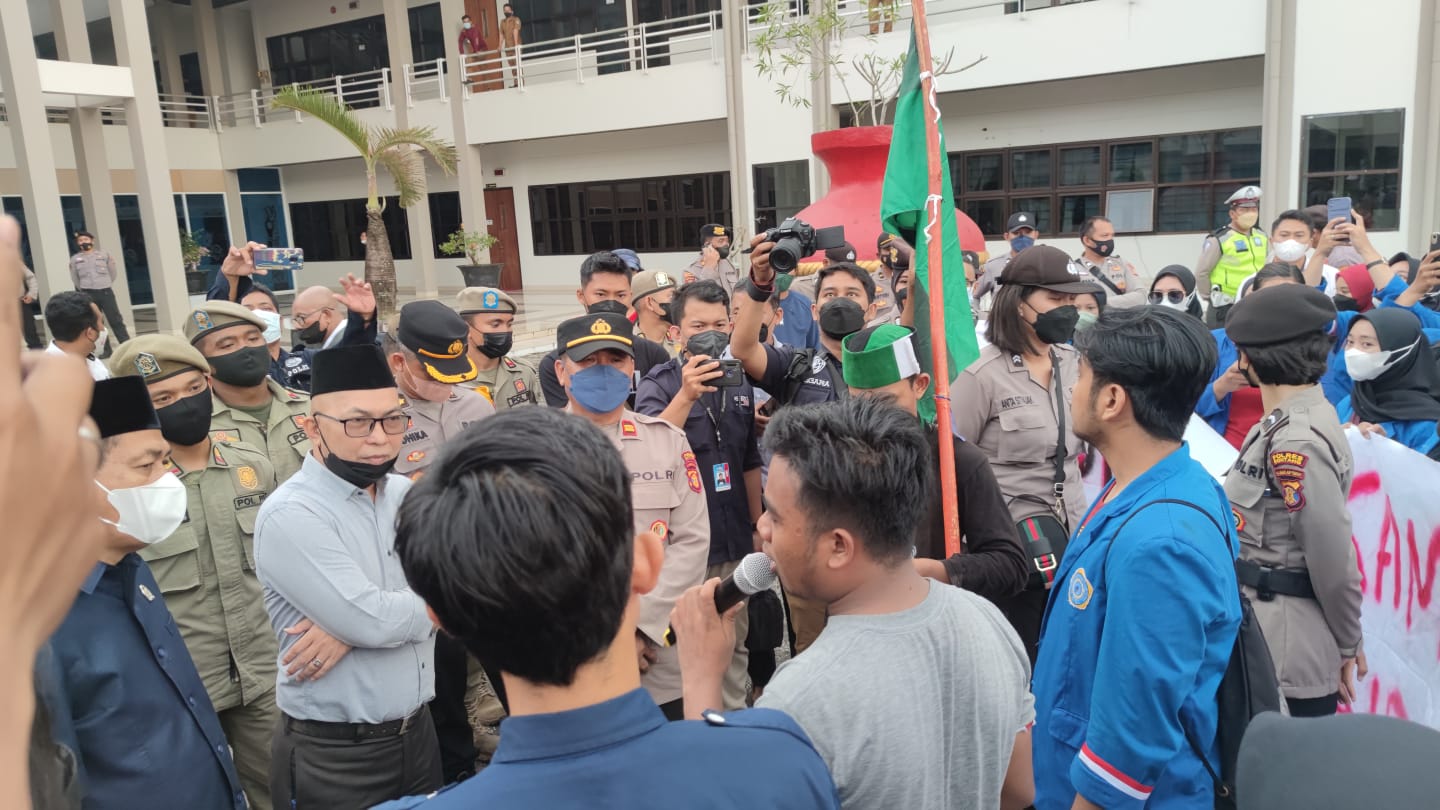 Aksi 11 April Bontang