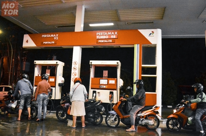 Daftar Harga Pertamax dan Pertalite