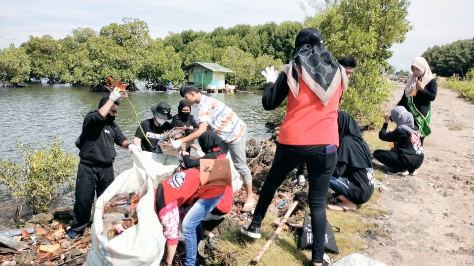 Bontang World Clean Up Day