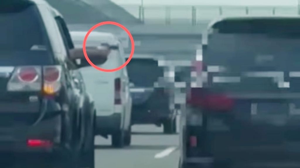 Terungkap ! Pelaku Aksi Koboi Todongkan Pistol di Tol Jagorawi, Ternyata Anggota TNI di Kemhan