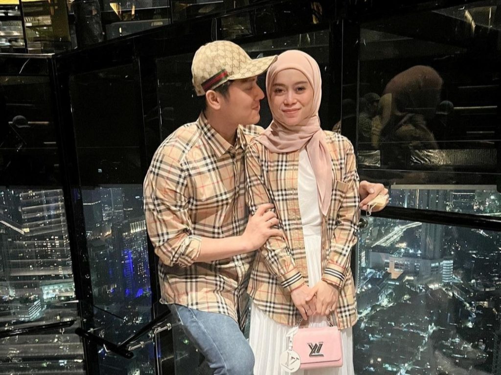Lesti Kejora Cabut Laporan KDRT Rizky Billar!