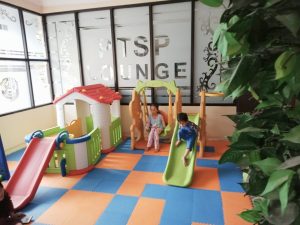 Urus Perizinan, DPMPTSP Bontang Lengkapi Fasilitas Bermain Anak