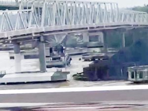 Lagi ! Tongkang Batubara Tabrak Tiang Jembatan Mahakam Samarinda, Berikut Kronologinya
