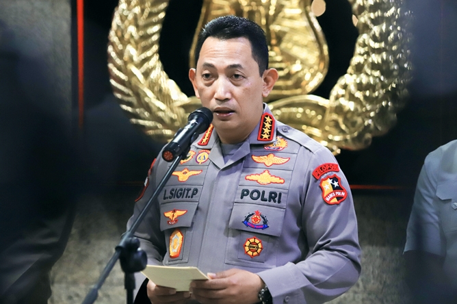 Program Kapolri Jumat Curhat