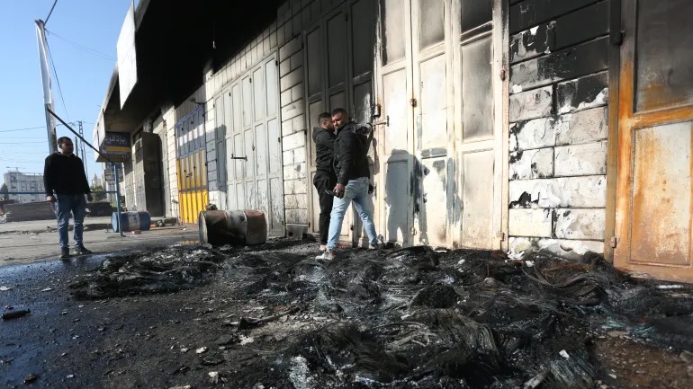Pemukim Israel Mengamuk