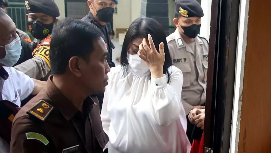 Vonis Putri Chandrawati 20 tahun