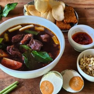 Rawon Khas Jawa Timur, Olahan Legedaris Bercita Rasa Unik
