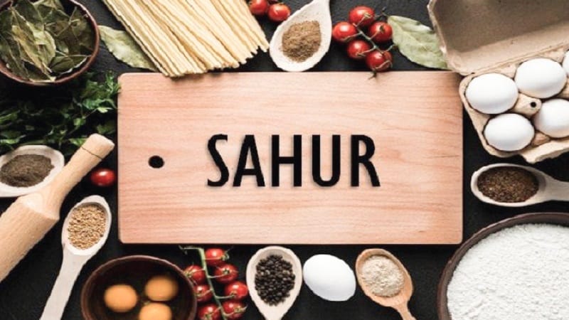 7 keutamaan makan sahur
