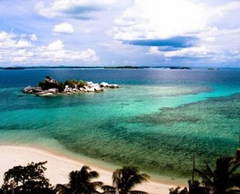 Destinasi Pulau Derawan