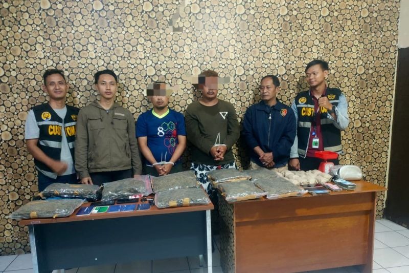 peredaran ganja di kalbar