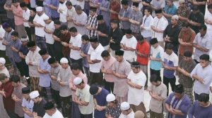 Beberapa Hal yang Perlu Anda Ketahui Tentang Salat Tarawih dan Keutamaannya