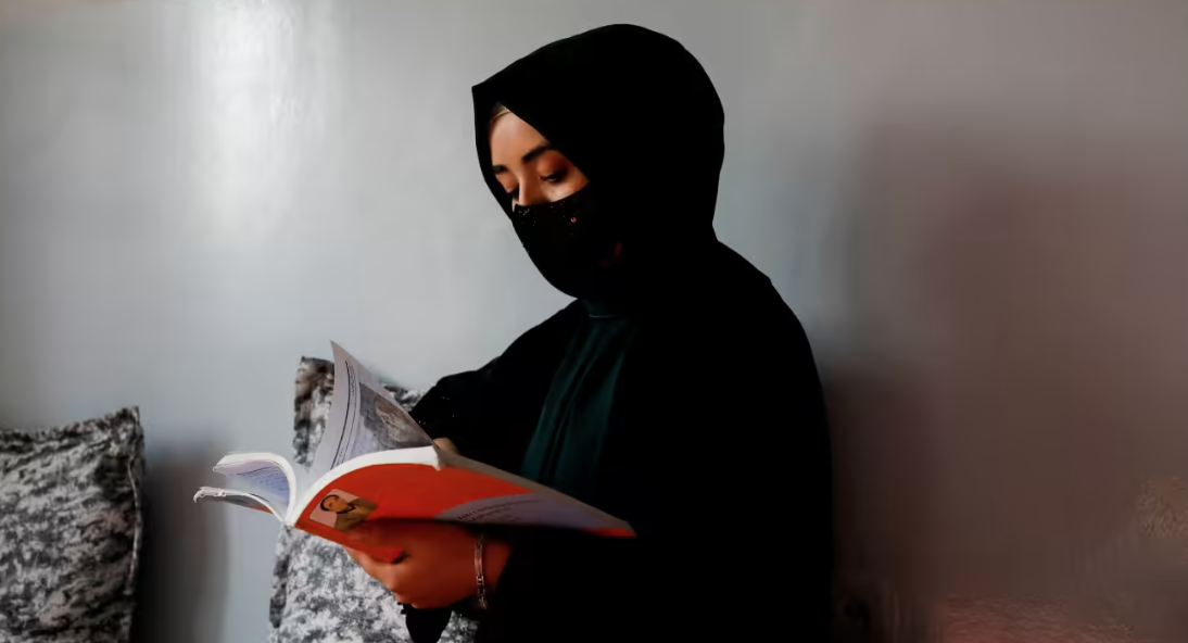 Afghanistan melarang perempuan sekolah