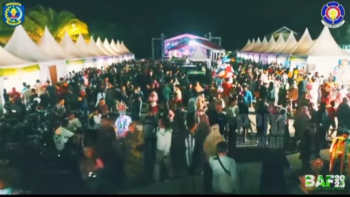 Sewa Stand Animal Fest Bontang Mahal