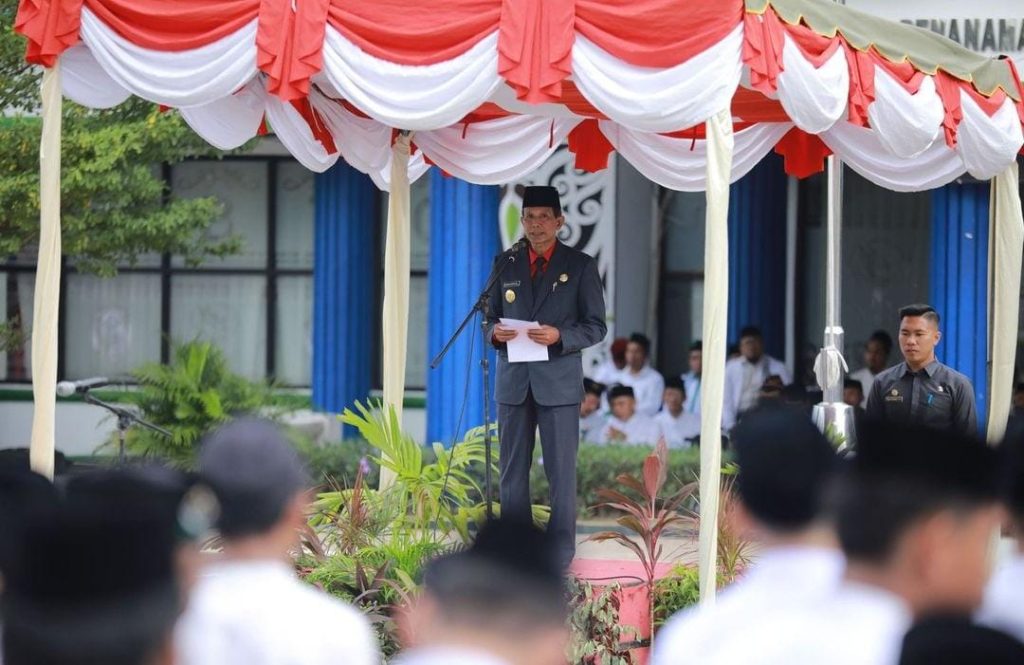 Pjs Wali Kota Bontang Pimpin Apel Peringatan Hari Santri Nasional 2024