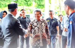 PJs Wali Kota Bontang Munawar Hadiri Debat Perdana Harap Masyarakat Menyaksikan Paparan Visi dan Misi Para Calon