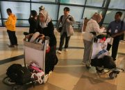 Kemlu: 12 WNI Gelombang Terakhir Evakuasi dari Iran, Tiba di Indonesia