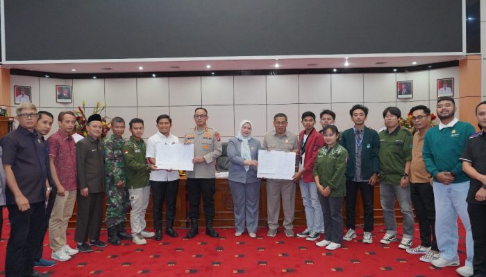 Aliansi Ampera Sampaikan Aspirasi Lewat Audiensi Bersama DPRD Bontang