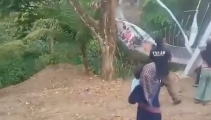 Klarifikasi TNI AD: Jembatan Merah Putih Pangandaran Bukan Ambruk, Melainkan Miring Akibat Kelebihan Muatan