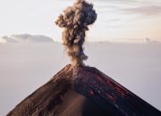 gunung anak krakatau erupsi