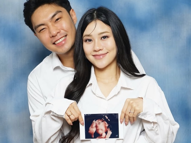 jessica jane hamil anak pertama