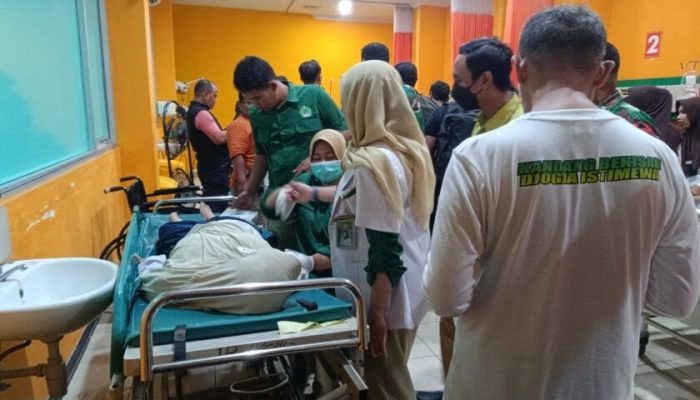 Ratusan Santri Ponpes Manba’ul Hikam Sidoarjo Diduga Keracunan MBG 