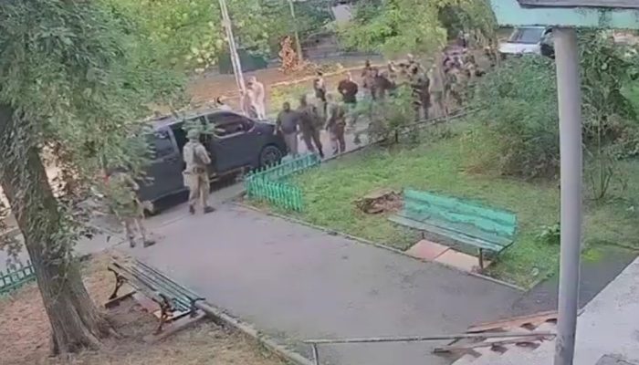 Saat Kawan Jadi Lawan: Cekcok Berujung Maut Melibatkan Aparat Keamanan di Kyiv
