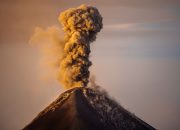 abu vulkanik Indonesia 6 September 2026,