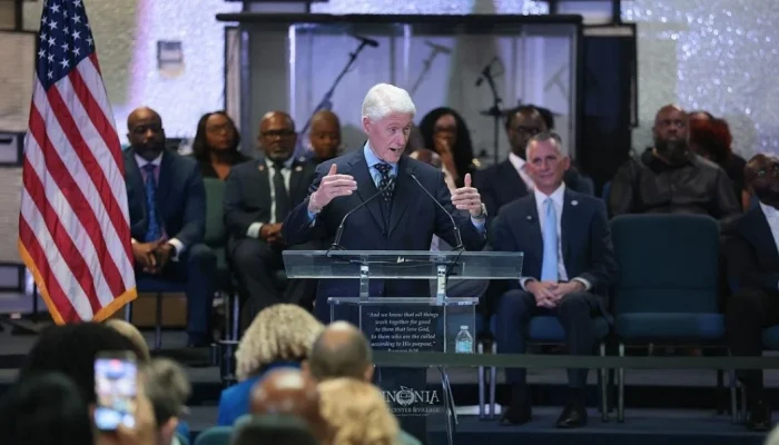 Bill Clinton Kecam Sikap Anti-Muslim, Mantan Presiden AS Itu Kutip Pesan Al-Qur’an