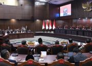 MK Tak Temukan Bukti Ijazah SLTA Gibran, Tapi Gugatan Tak Dapat Diterima