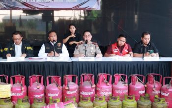 Bareskrim Bongkar Dugaan Pengoplosan LPG Subsidi di Sidoarjo, 1.820 Tabung Disita—Kerugian Negara Rp2,1 Miliar